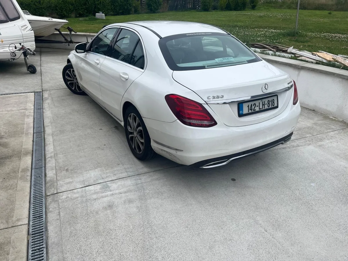 Mercedes C250 Bluetec Sport Automatic - Image 4