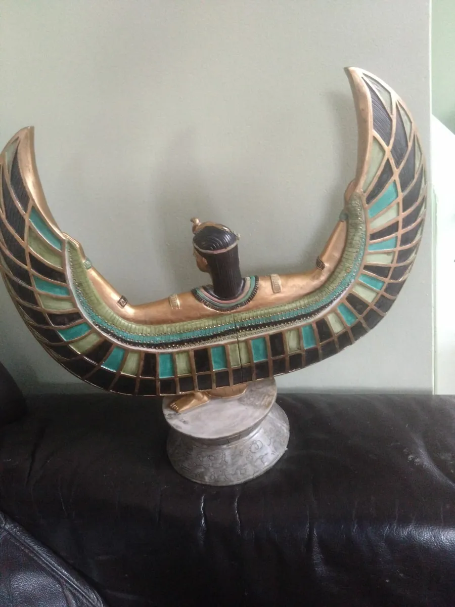 Egyptian Goddess Isis kneeling-themed mirror - Image 2