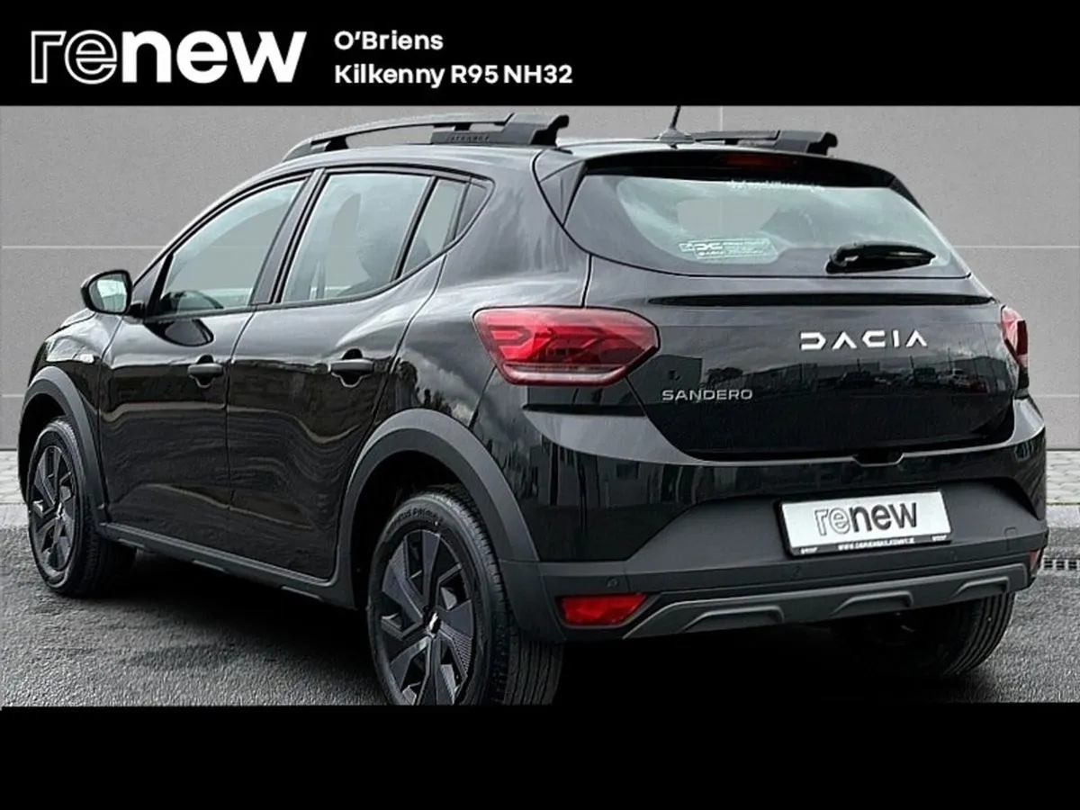 Dacia Sandero Stepway Essential 1.0 TCE 90 BHP 5D - Image 3