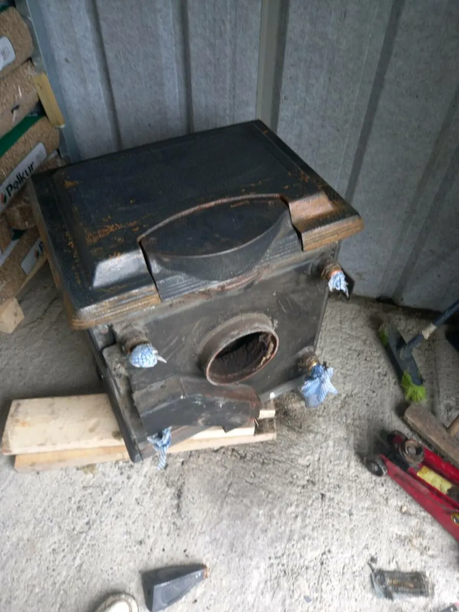 Stanley erin boiler stove - Image 3