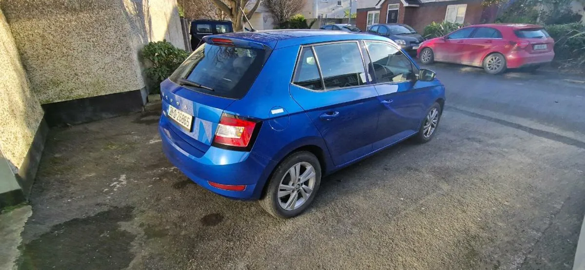 2021 SKODA FABIA HATCHBACK - Image 3