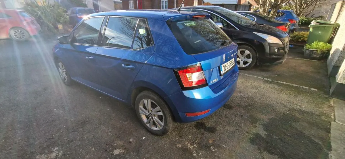 2021 SKODA FABIA HATCHBACK - Image 4