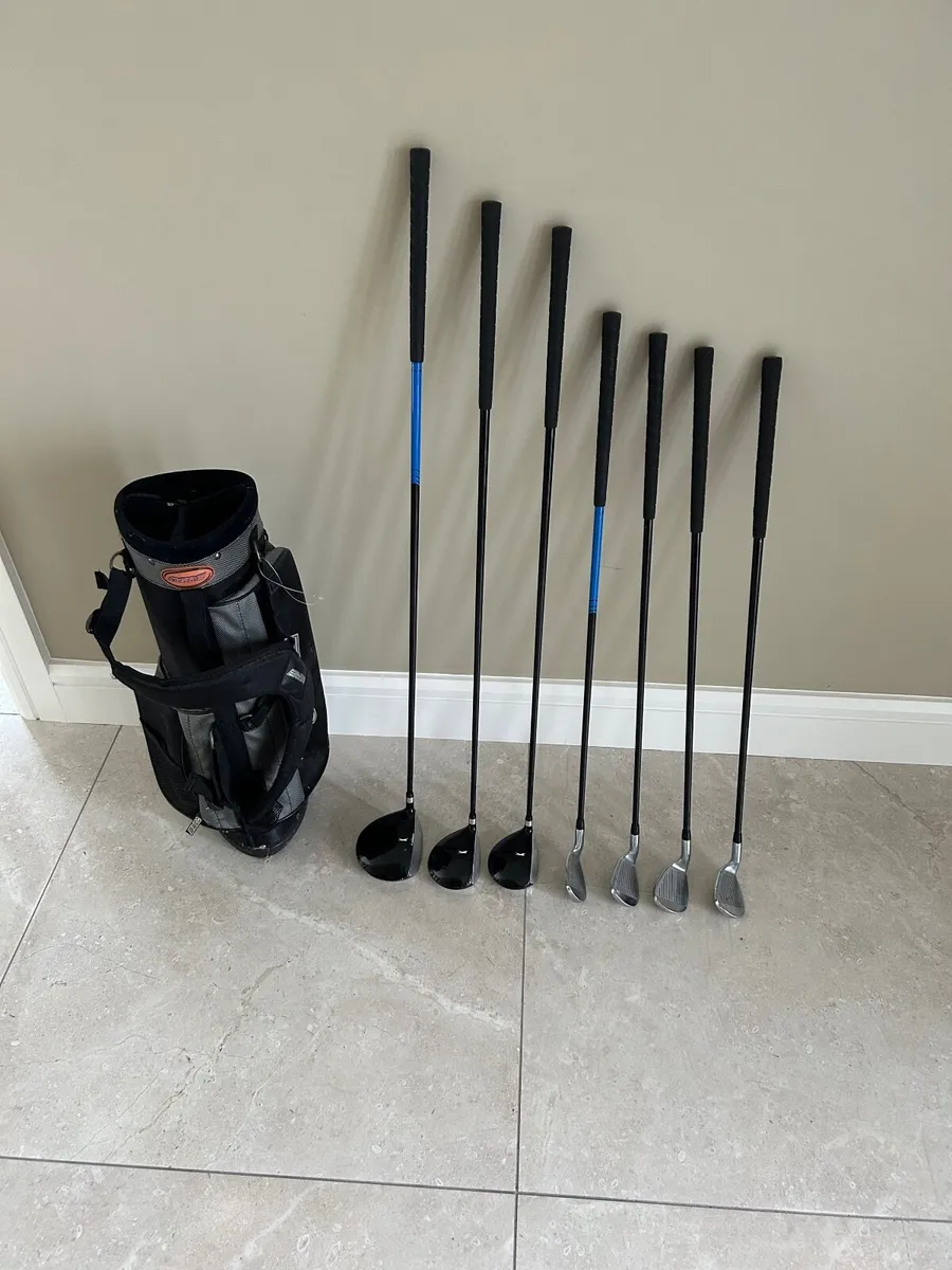 Kids Golf Clubs - Image 1
