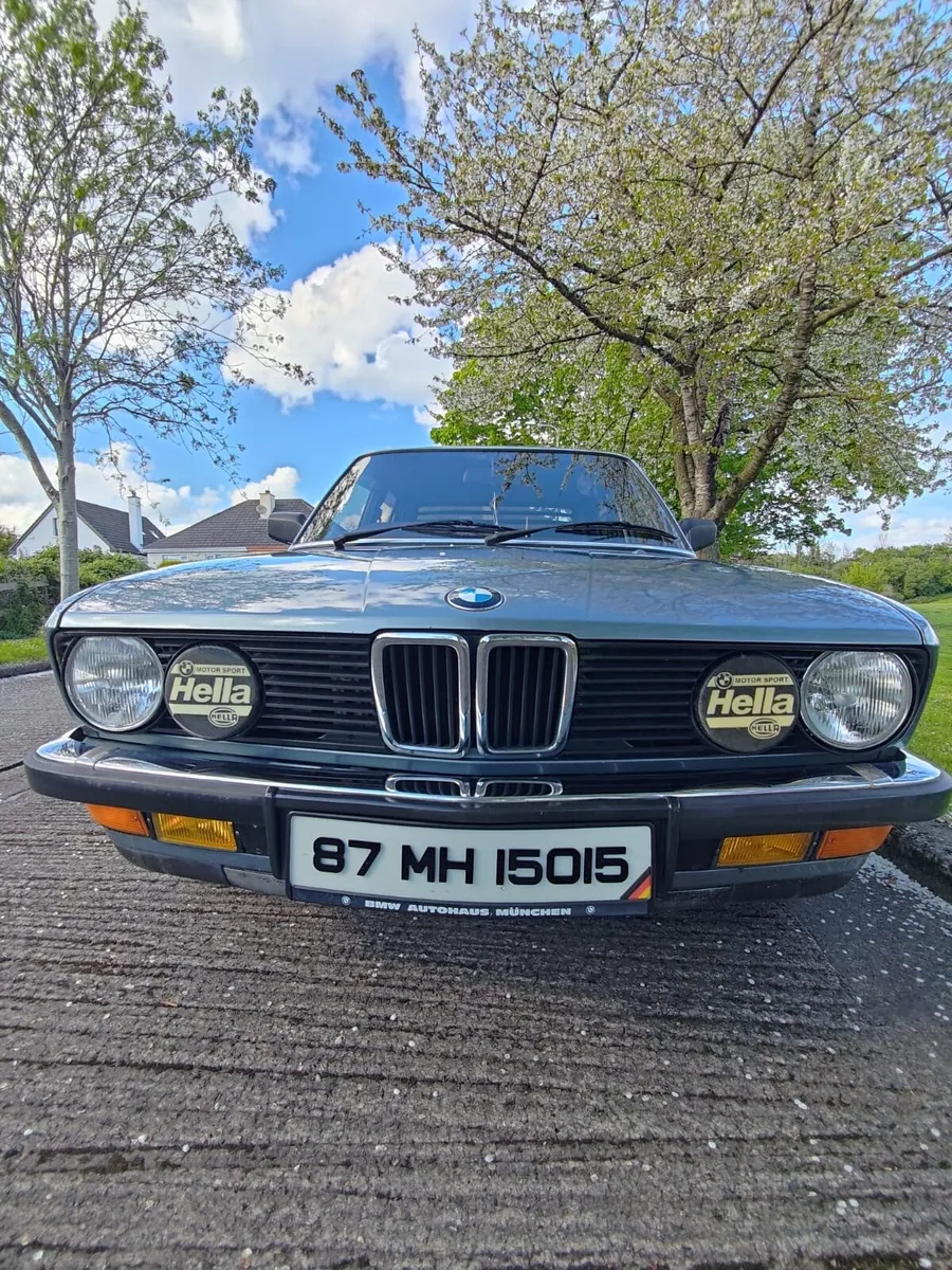 BMW 525 E28 - Image 1