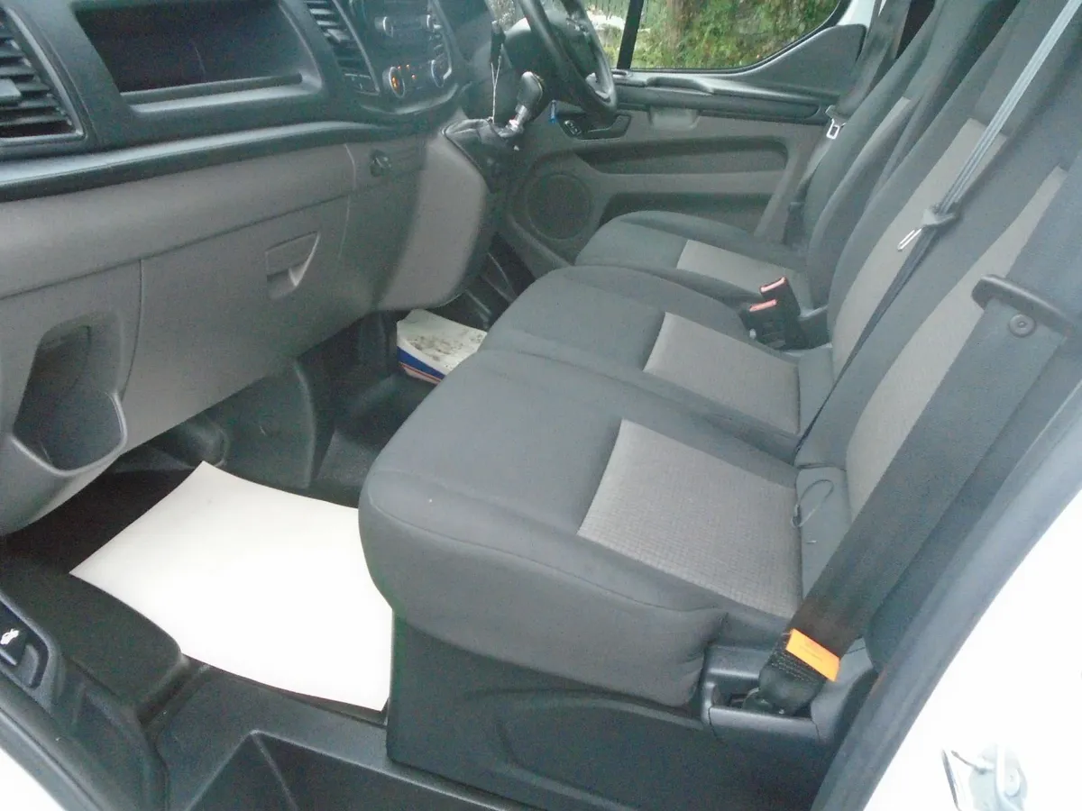 2022 Ford Transit Custom LWB 130HP. - Image 4