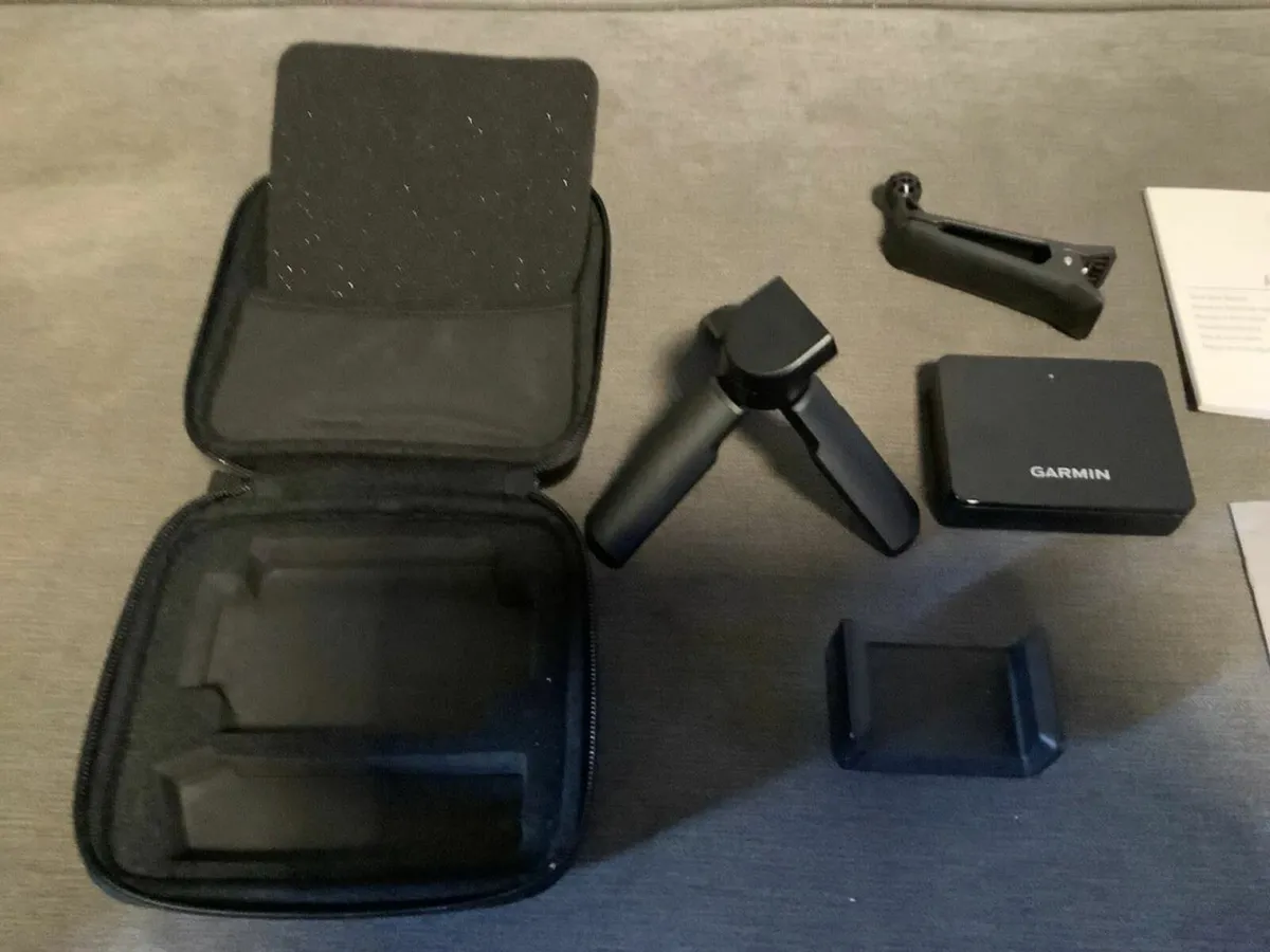 Approach R10 Portable Golf Launch Monitor Black - Image 4