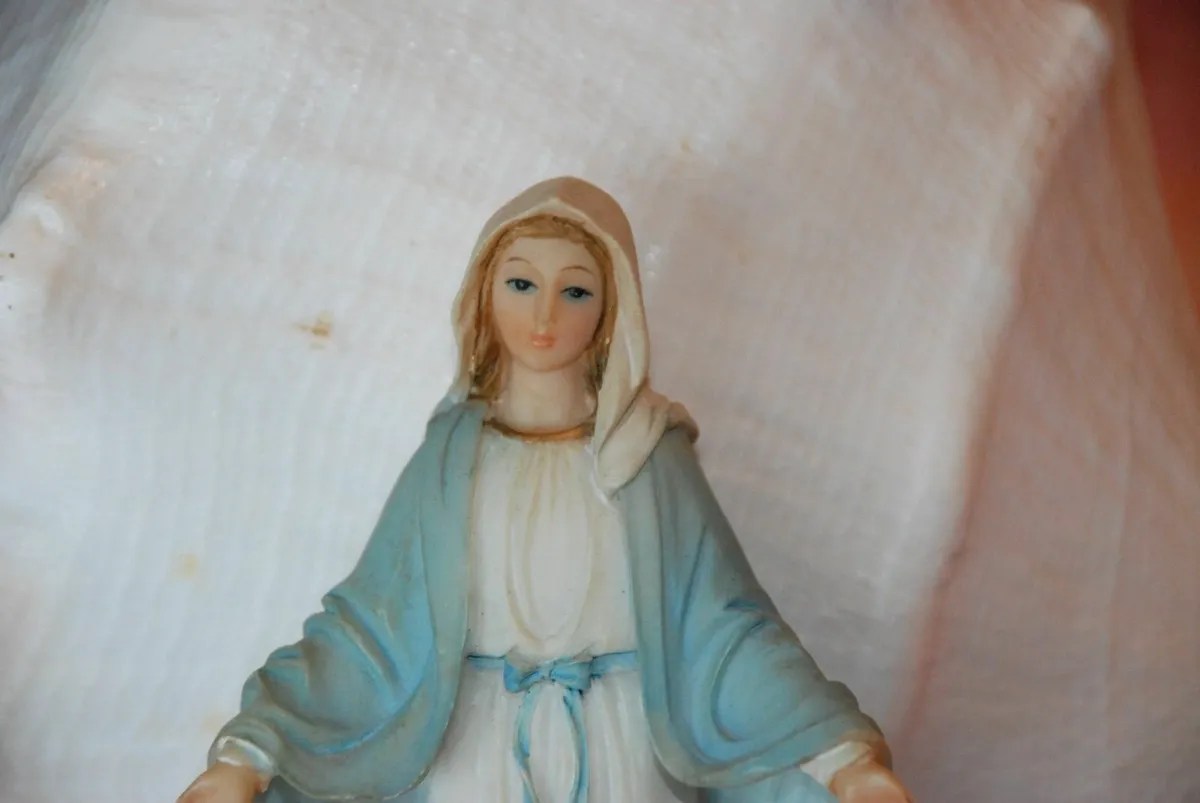 Religious statue Our Lady of Grace (Miraculous) St - Image 3