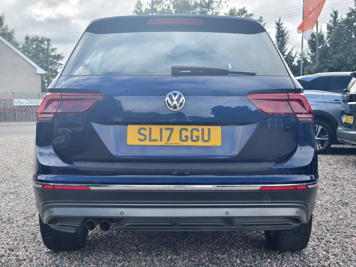 2017 Volkswagen Tiguan 2.0 TDI 4Motion  SEL 5DR - Image 3