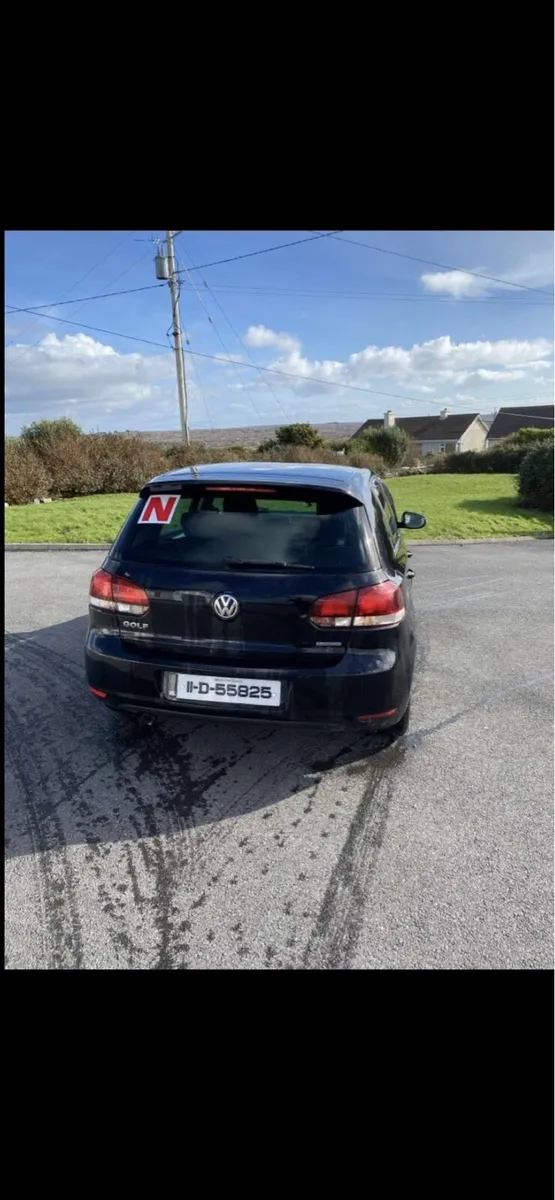 2011 Volkswagen Golf - Image 4