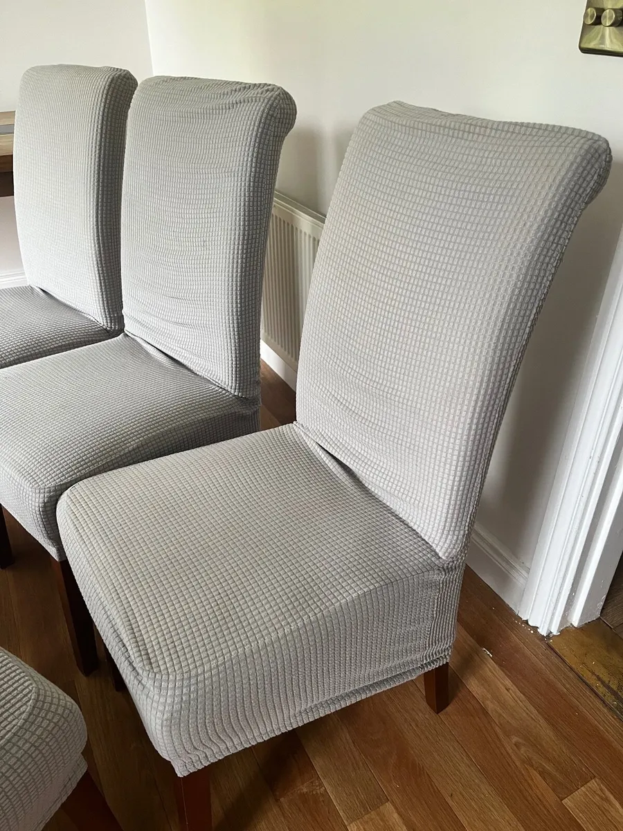 Kitchen Table  and 6 Chairs - Image 2