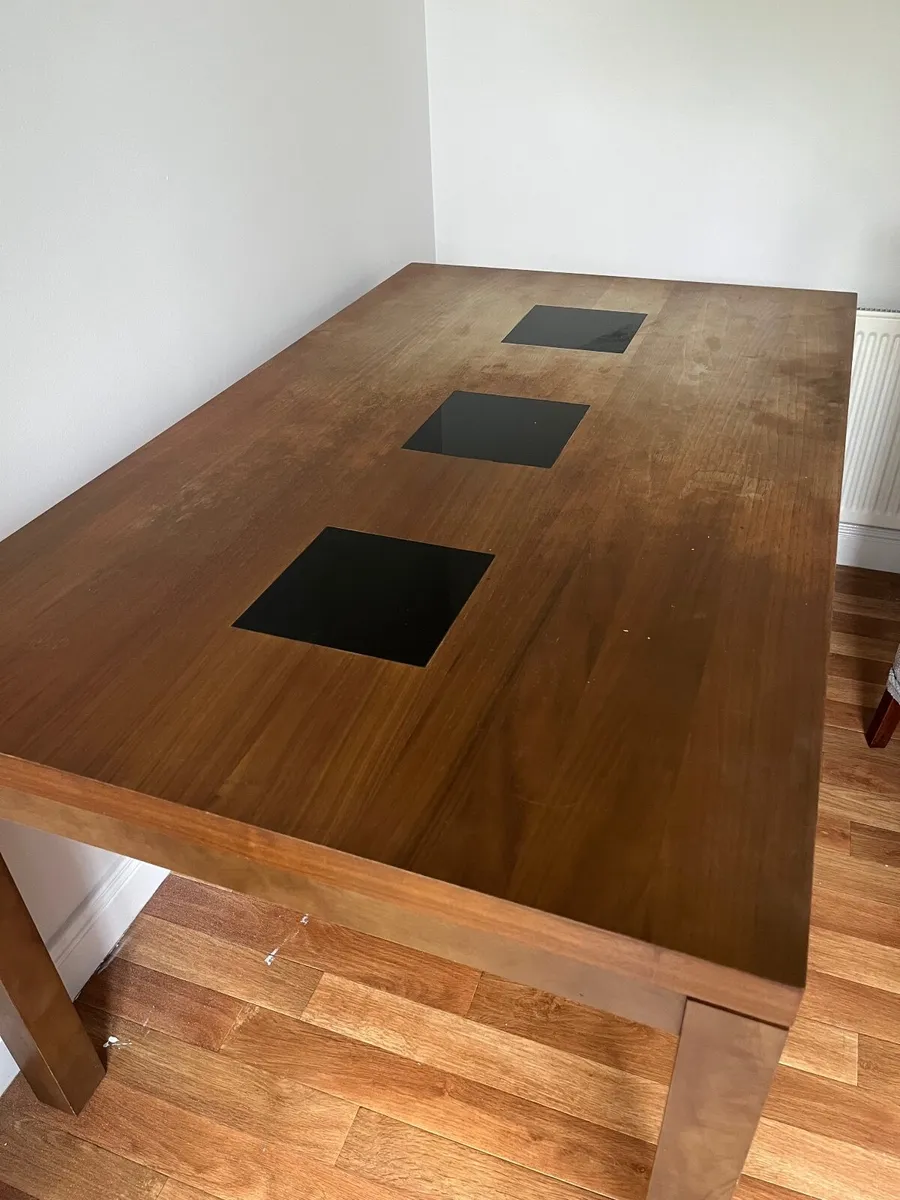 Kitchen Table  and 6 Chairs - Image 4