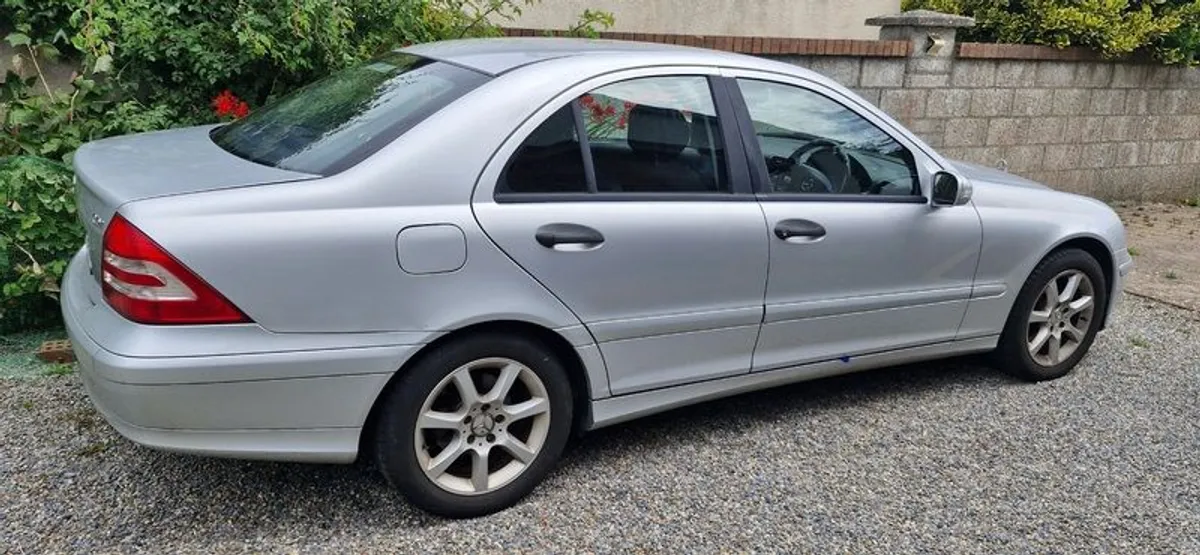 2007 Mercedes-benz C-class - Image 1