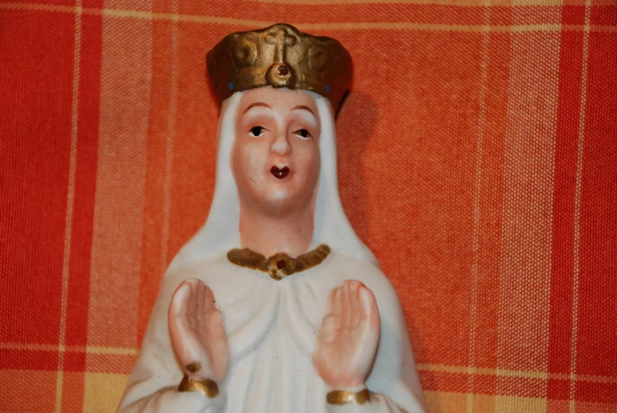 Religious statue - Image 2