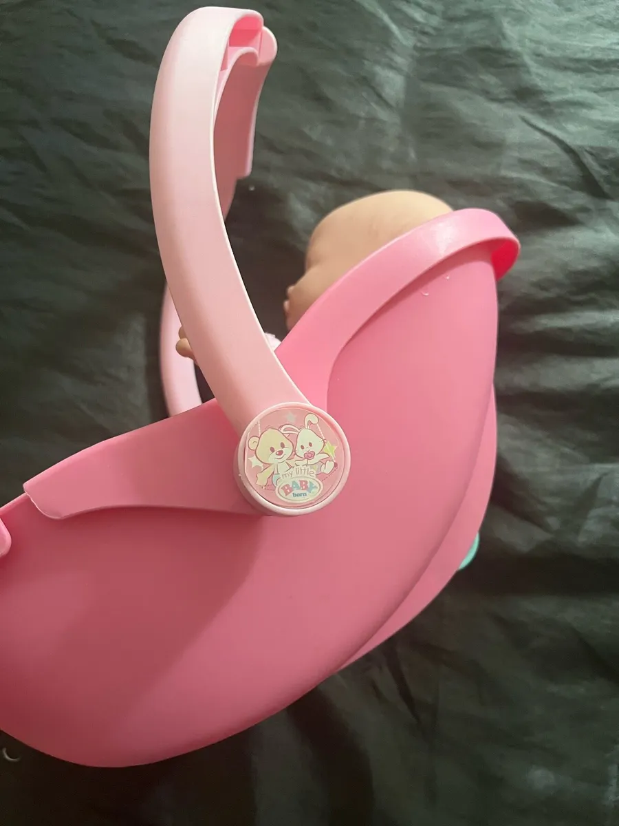 Baby doll and car seat - Image 3