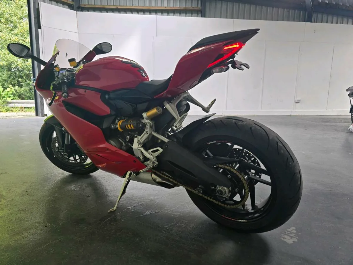 Ducati panigale 899 - Image 4