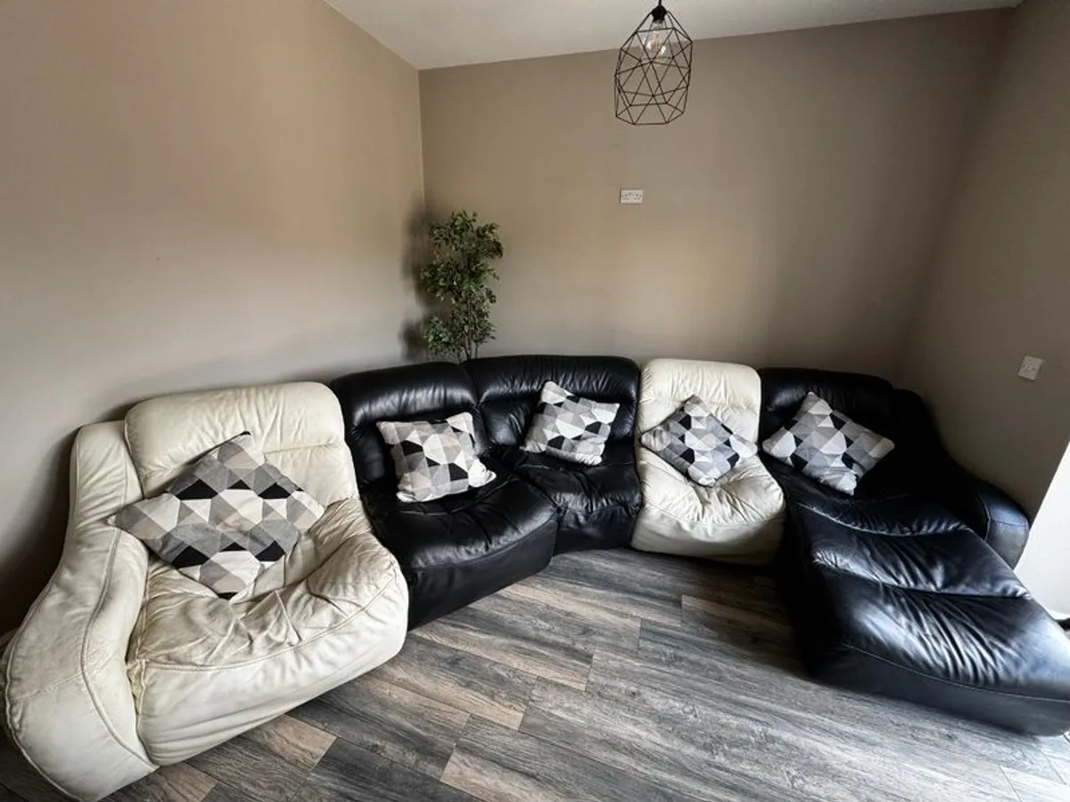 Sofa - Image 3