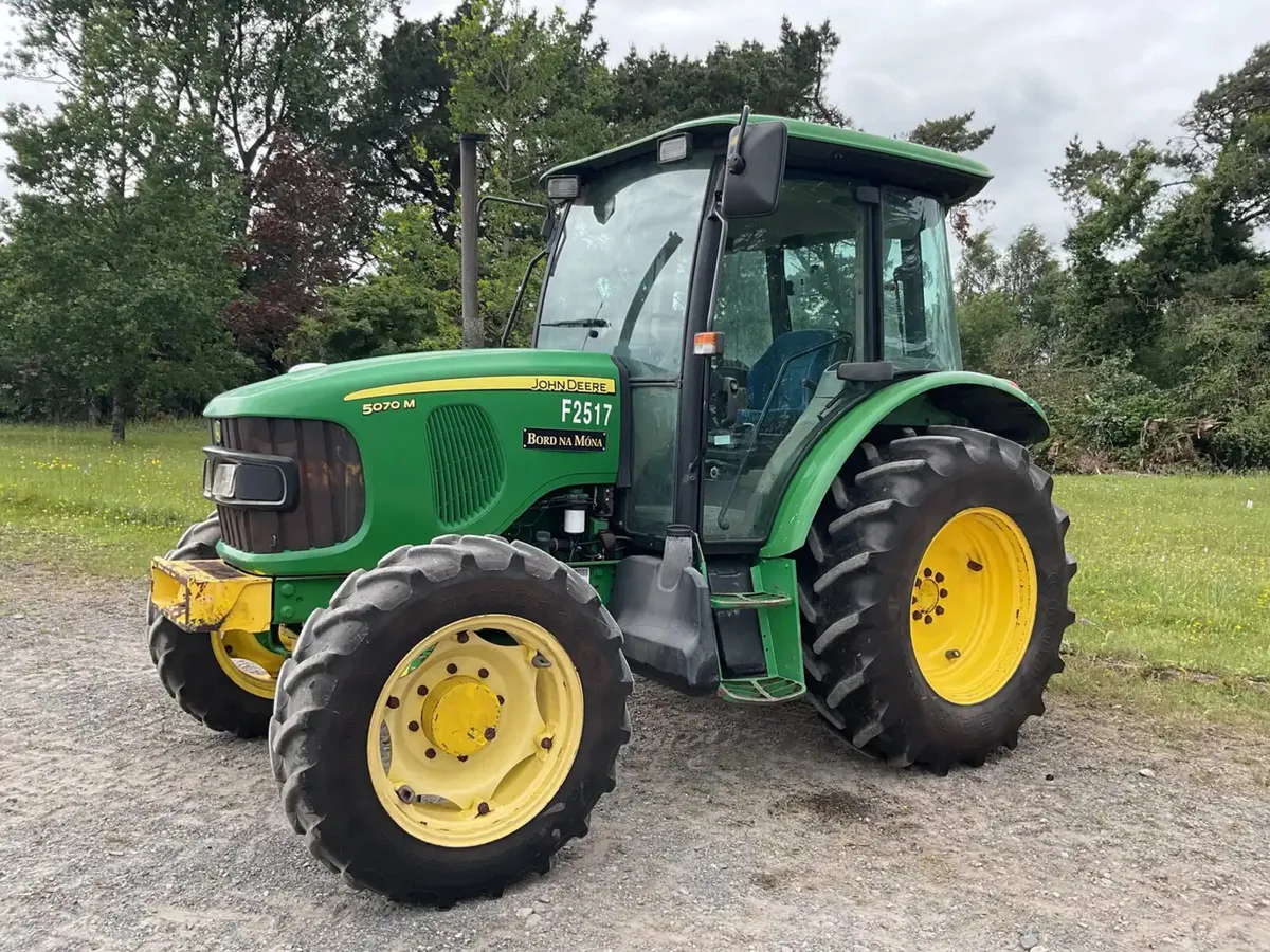 2011 John Deere 5070M 4WD Tractor For Auction - Image 1