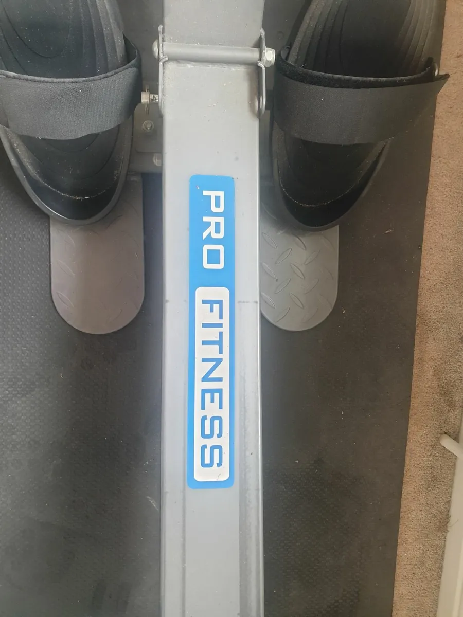 Rowing Machine - Pro fitness - Image 2