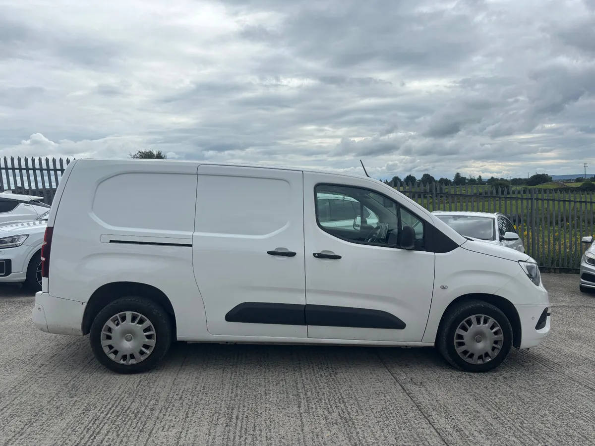 Vauxhall Combo 2020 - Image 3