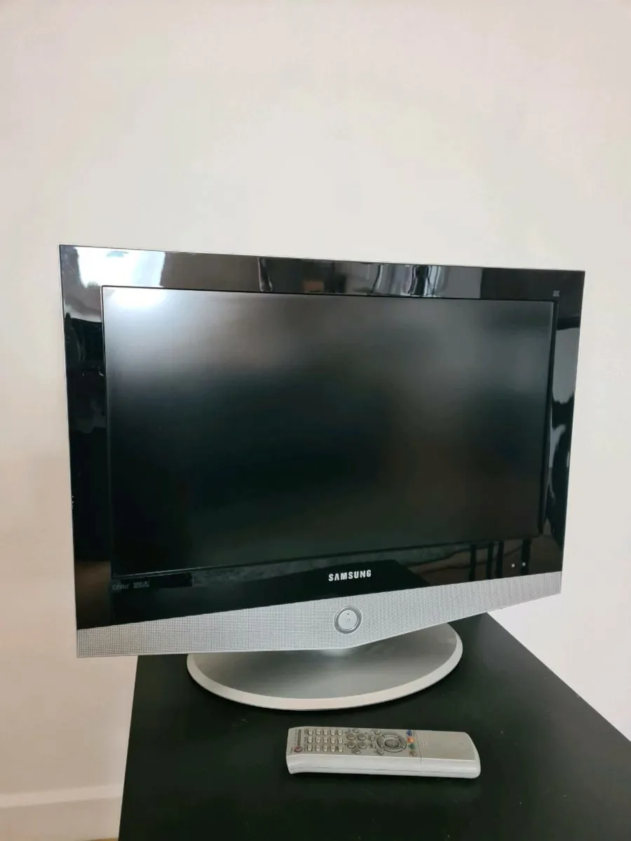 SAMSUNG TV - Image 2