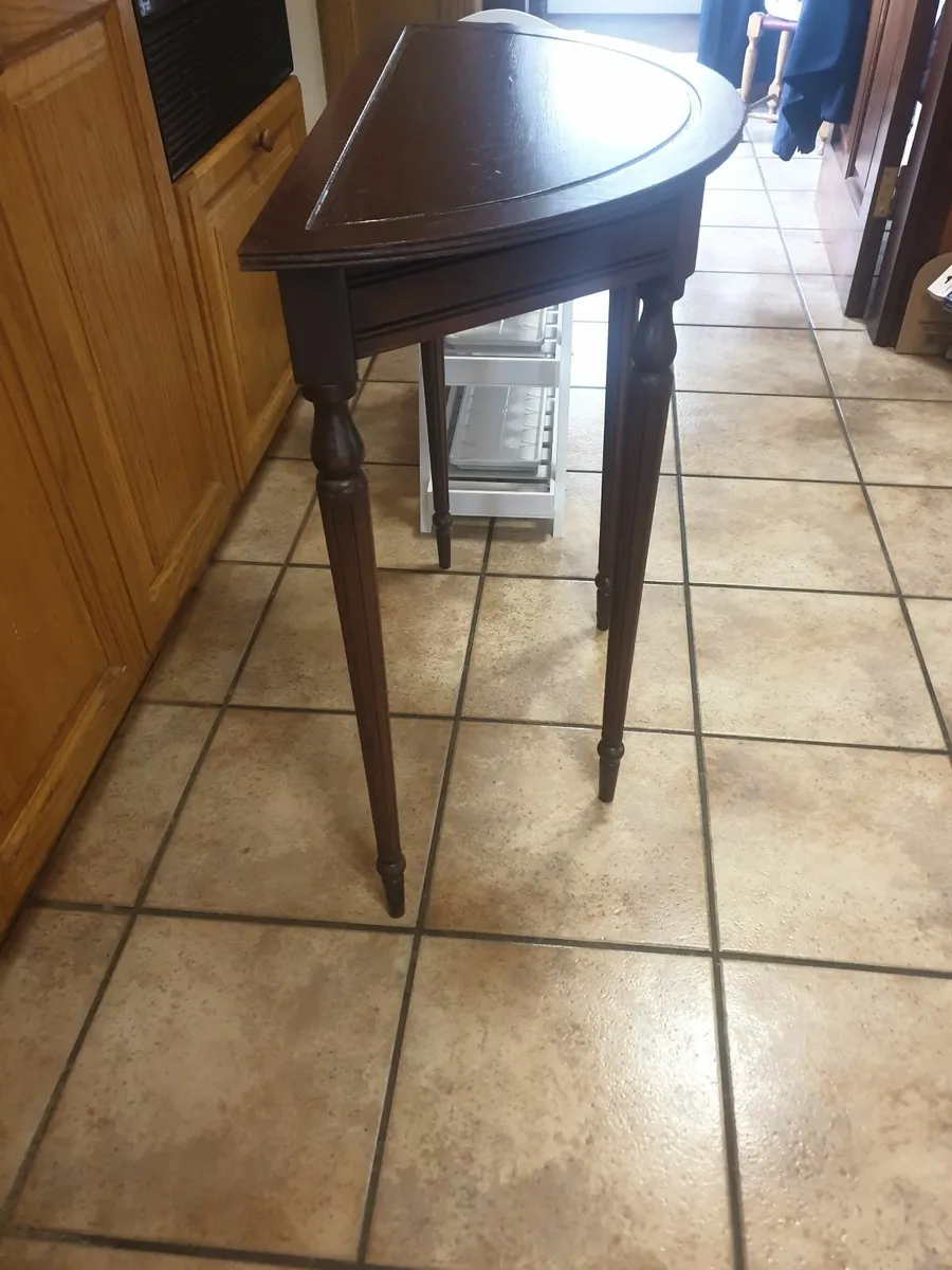 Hallway Table - Image 3