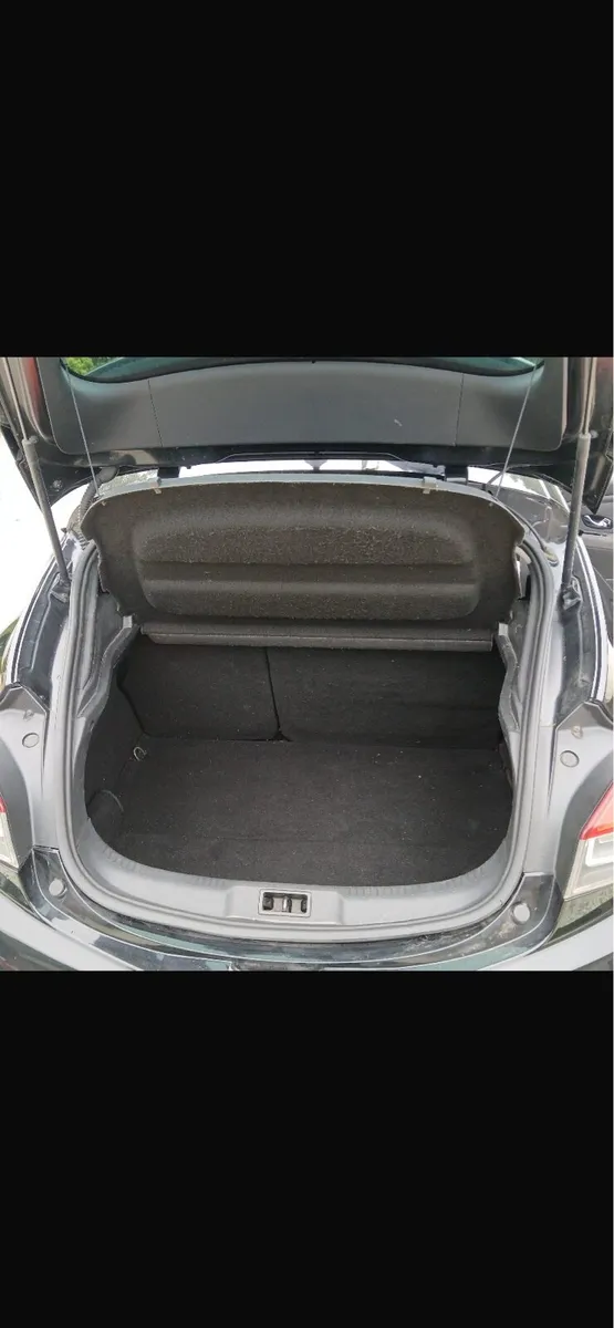 Renault megane 110 Bhp TomTom edition - Image 4