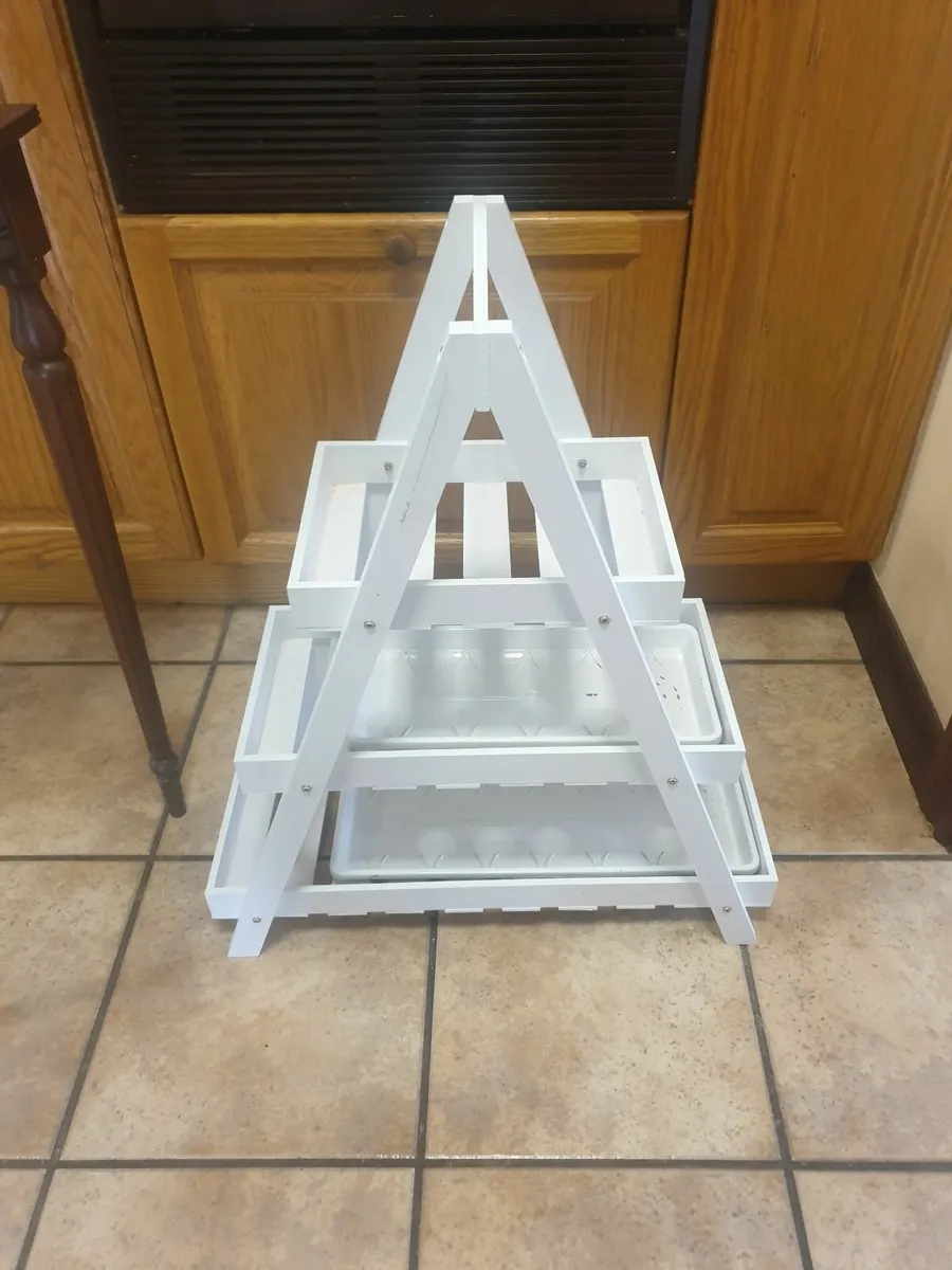 Plant display holder - Image 1