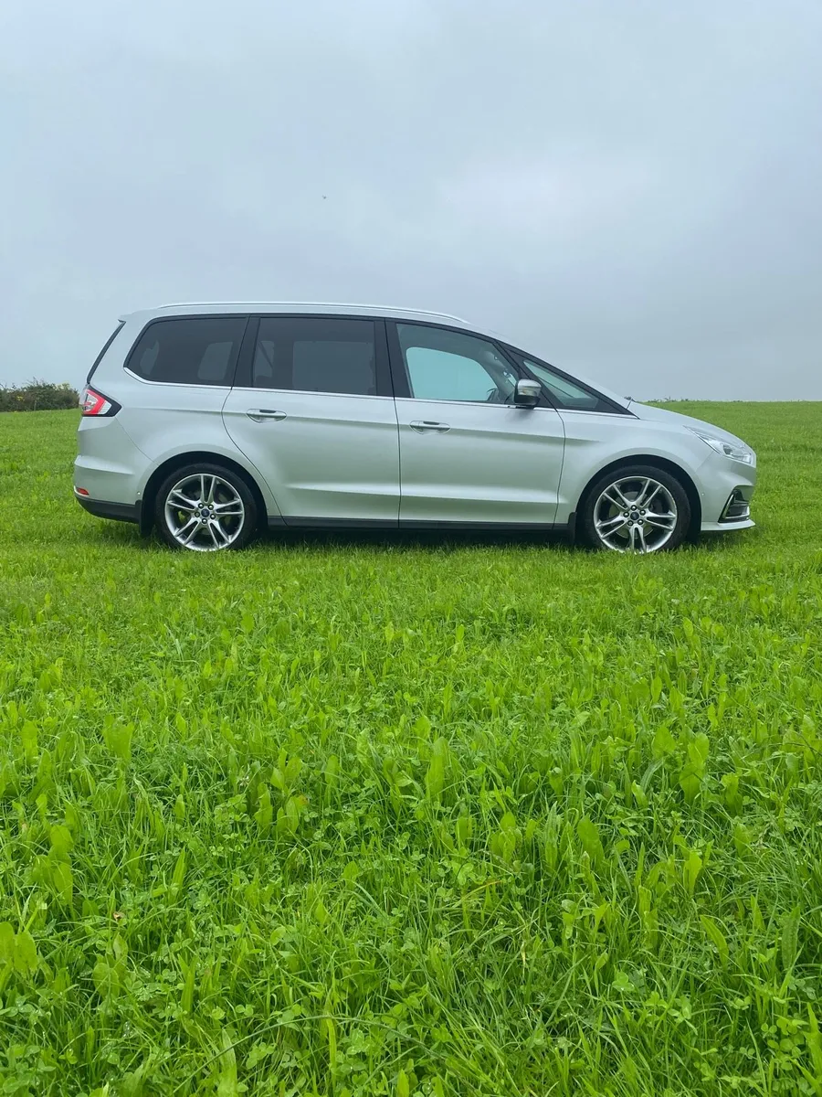 Ford Galaxy - Image 2