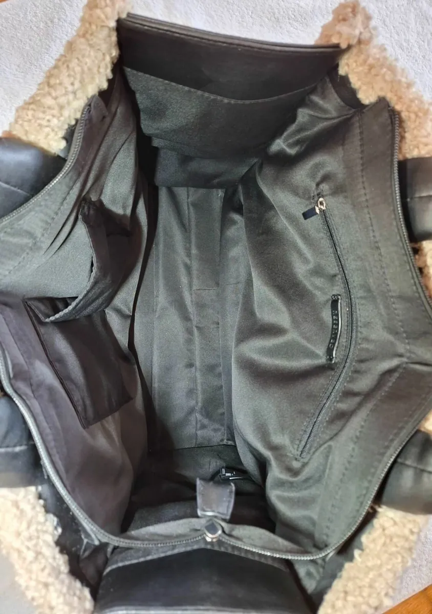Reserved bag for sale - perfect condition! - Image 2