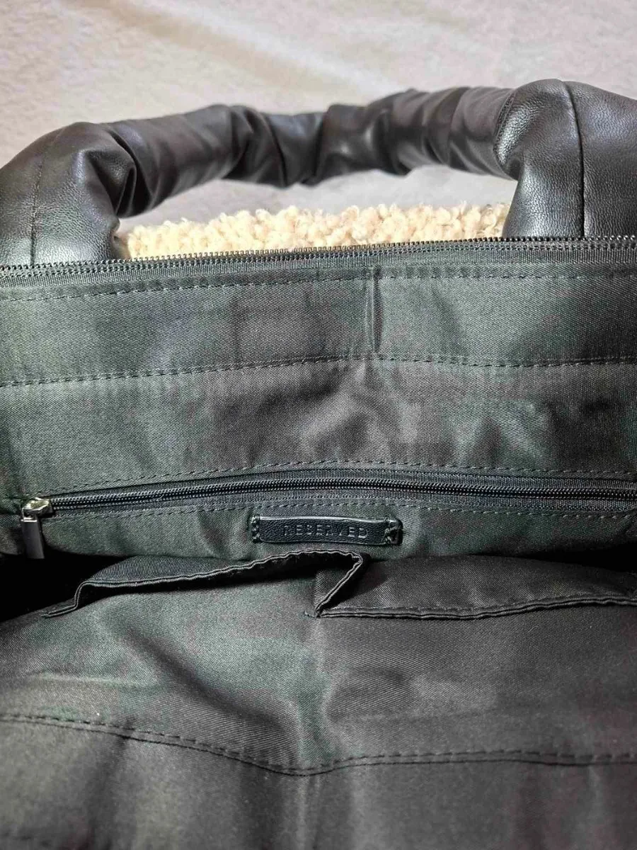 Reserved bag for sale - perfect condition! - Image 3