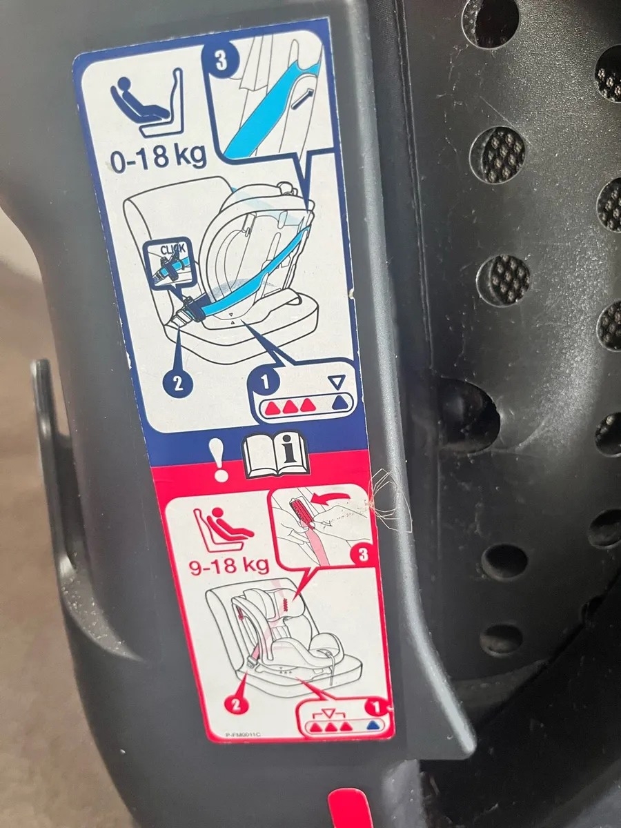 Joie Car Seat - Image 3