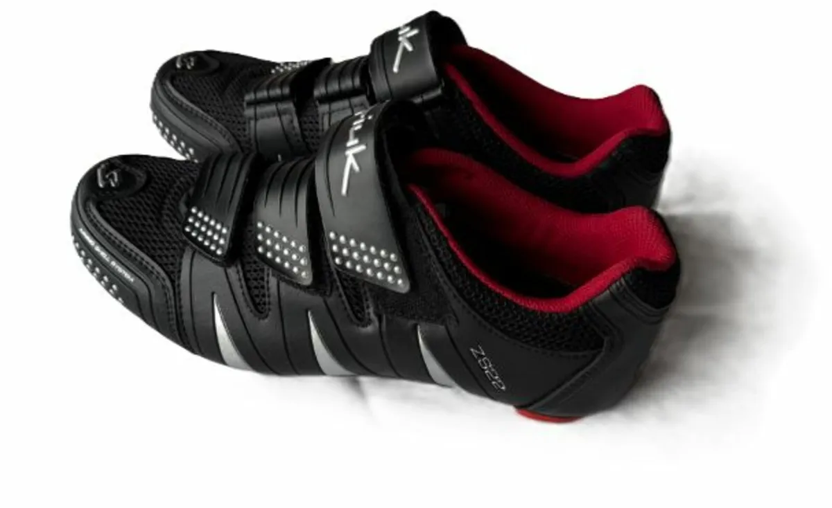 Bike shoes - Image 1