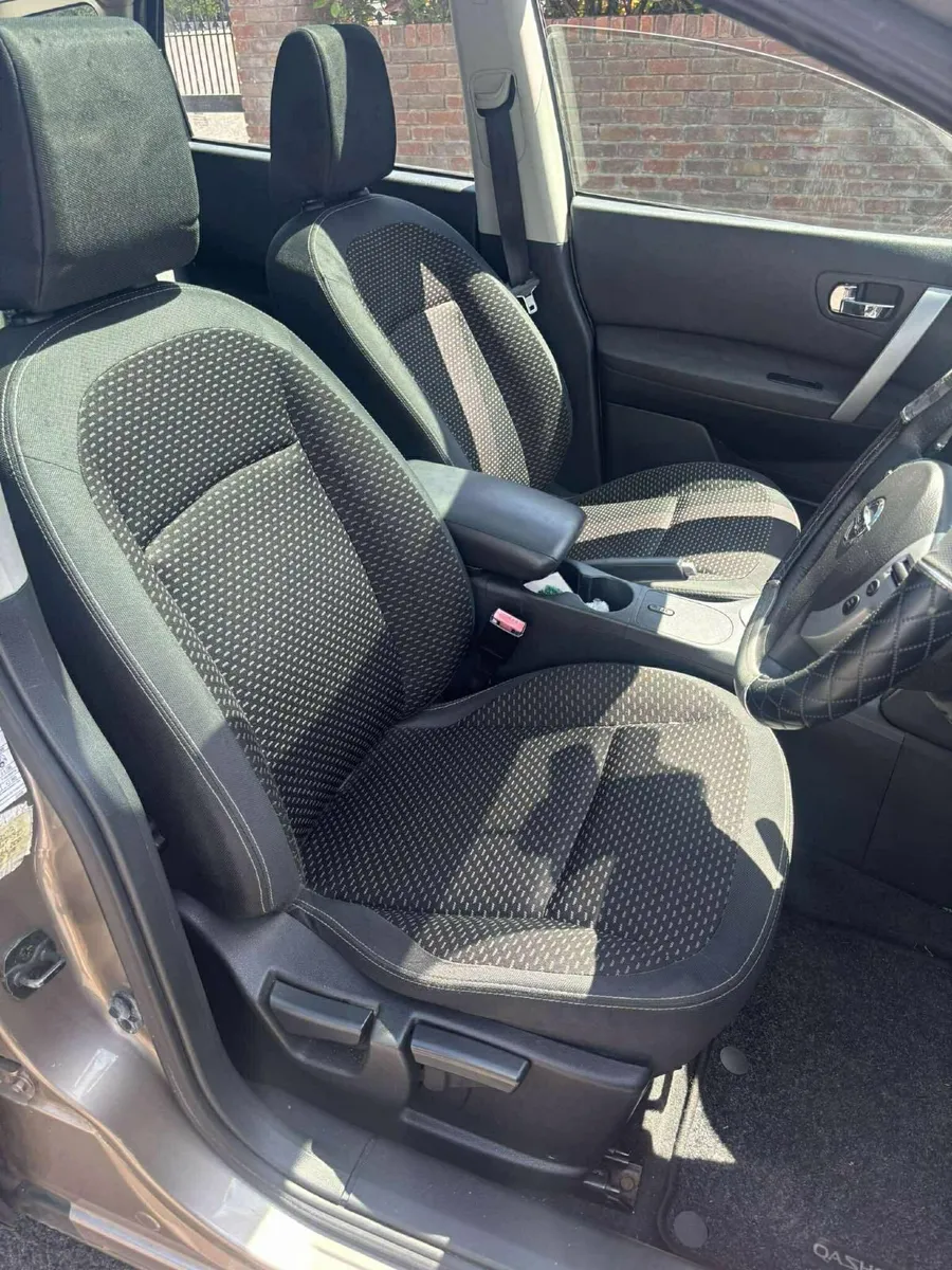 Nissan Qashqai 2008 - Image 3