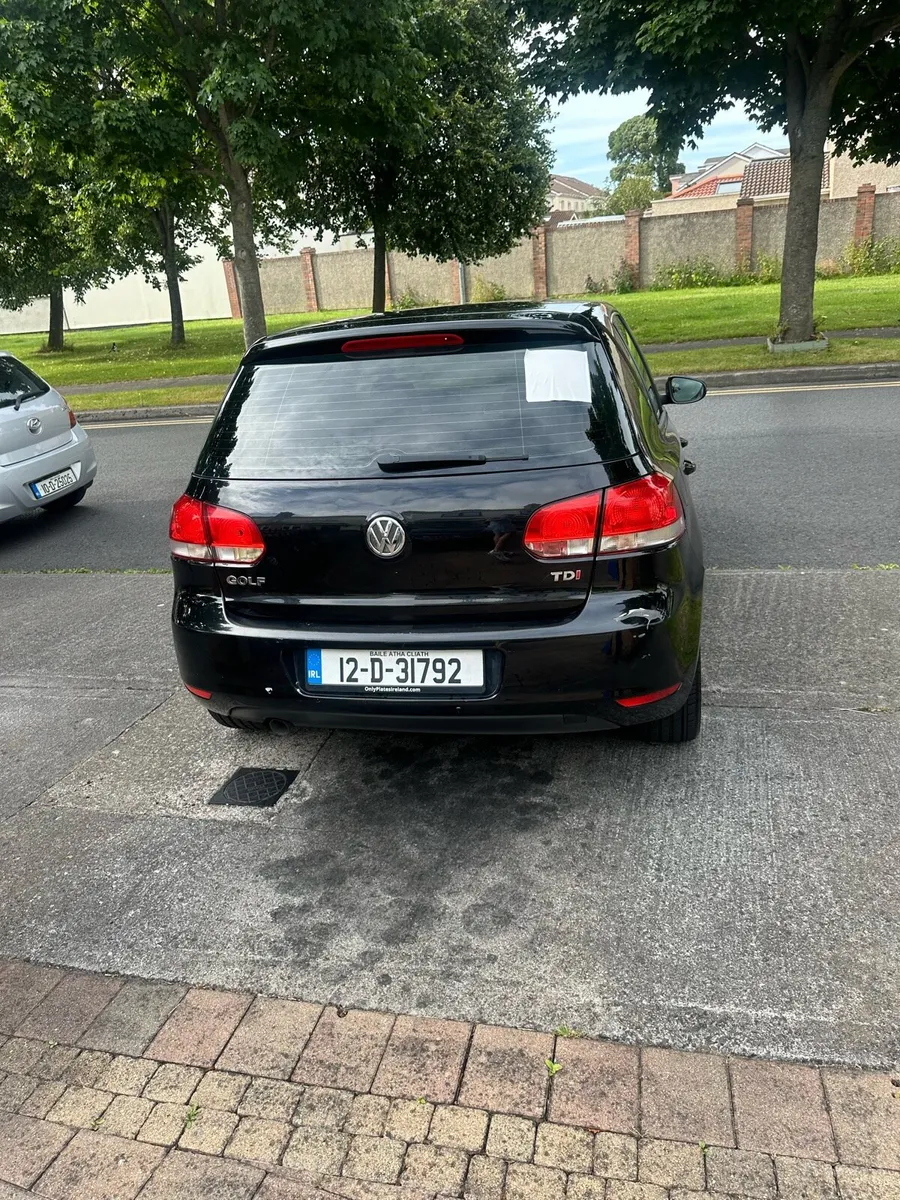 Car - Image 2