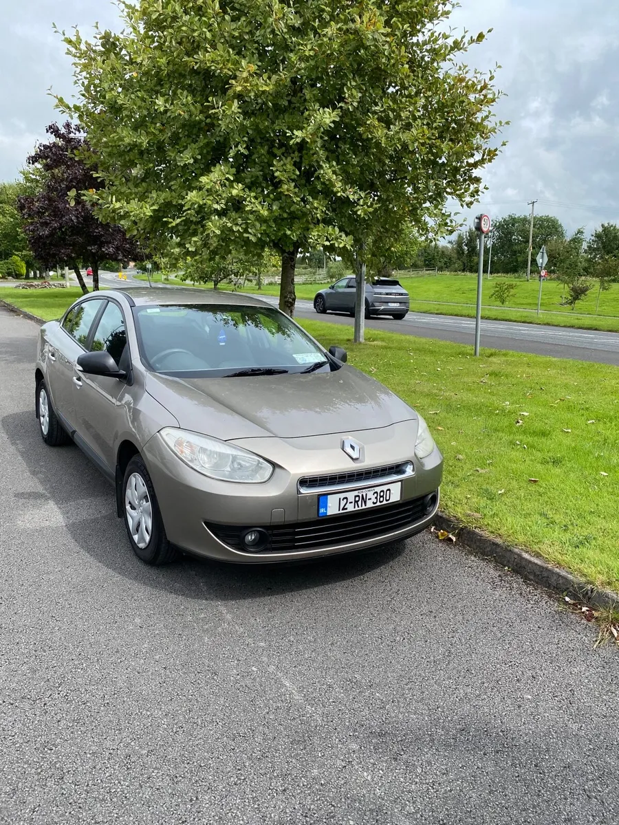 Renault Fluence 2012 - Image 4