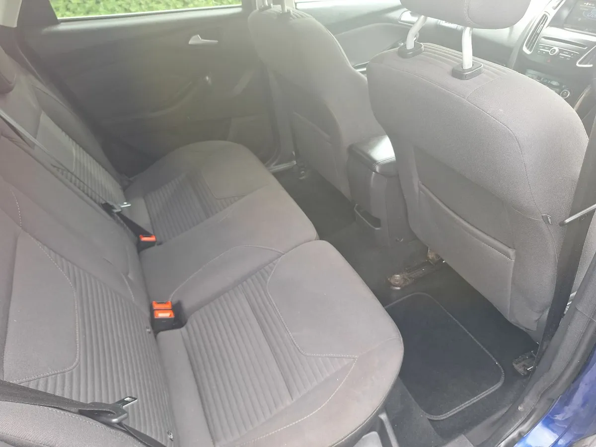 Ford Focus 2016 - Image 2