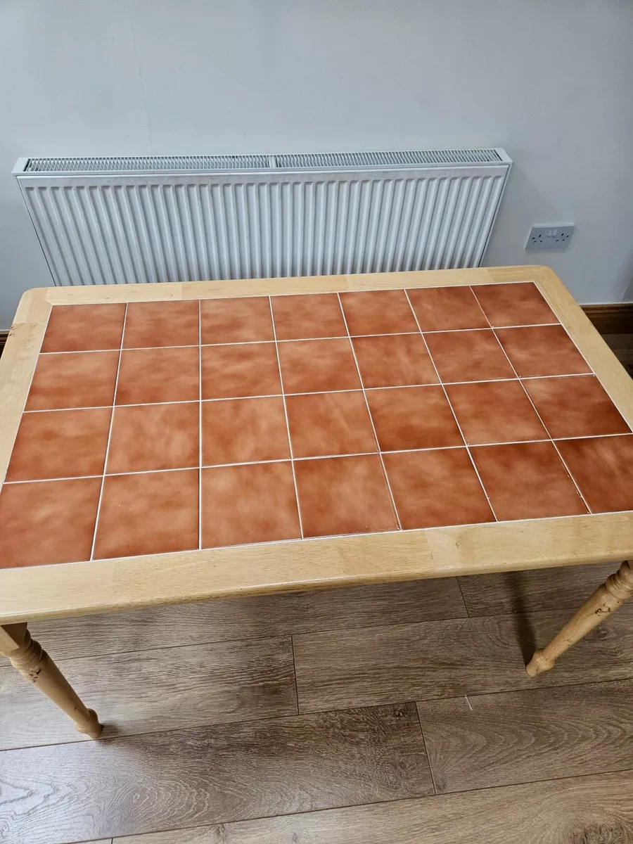 Kitchen Table - Image 3