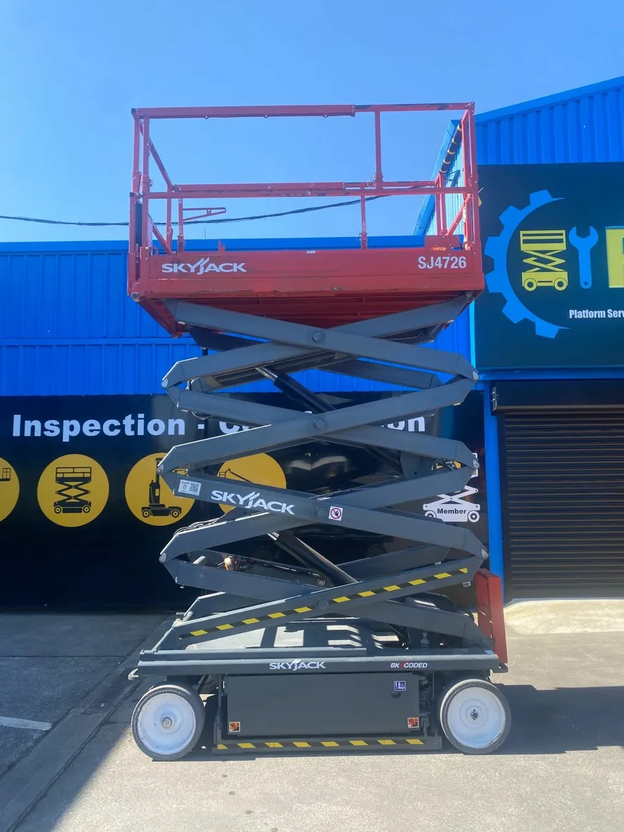 Used Scissor Lifts for Sale - Image 1