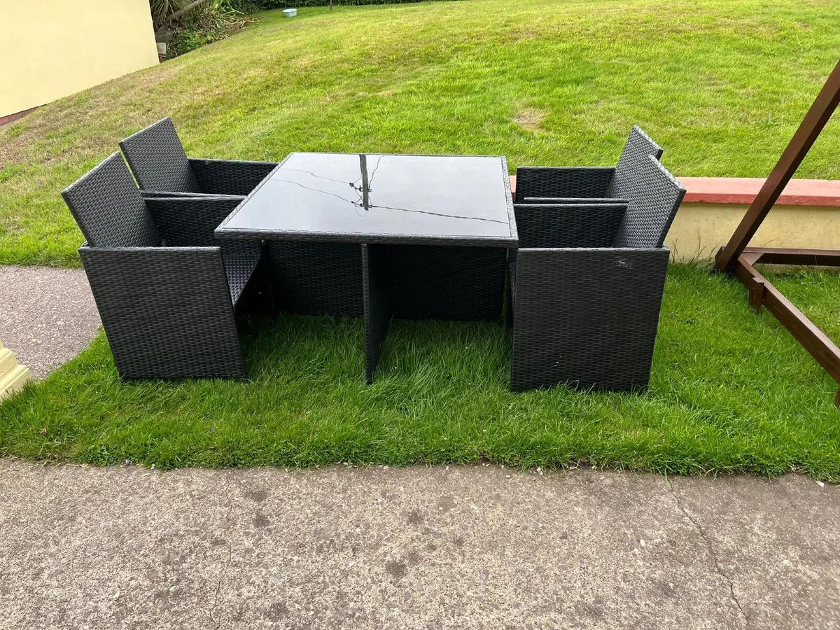 5 Piece Rattan Cune Garden Furniture Set - Image 1