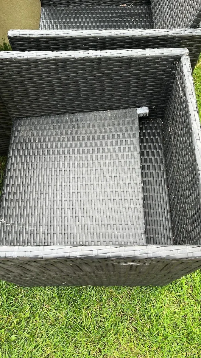 5 Piece Rattan Cune Garden Furniture Set - Image 3