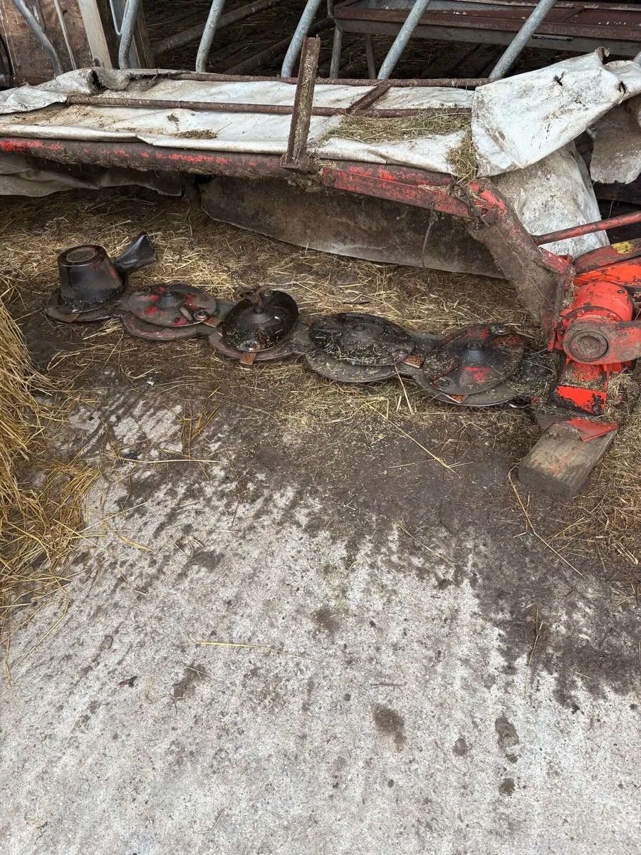 Kuhn mower - Image 1