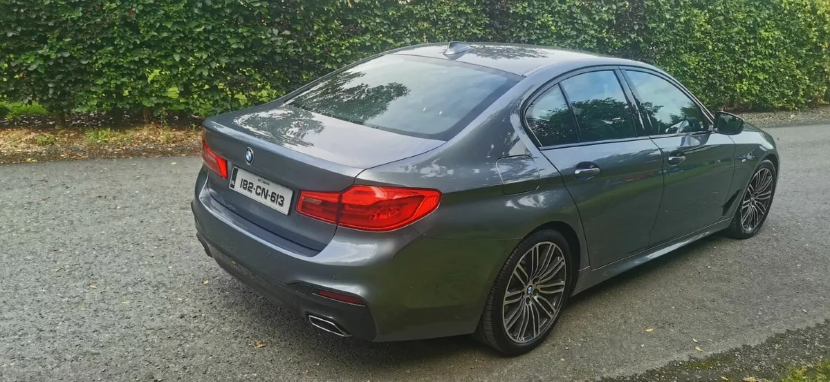 BMW 5-Series 2018 - Image 4