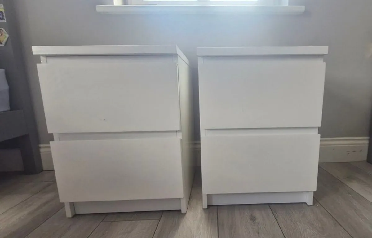 Lockers - Image 2