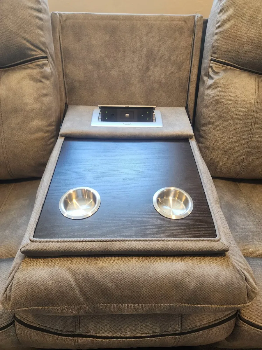 Recliner sofa - Image 4