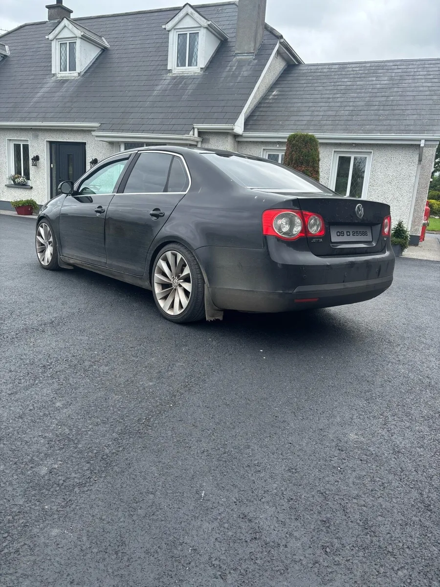 MK 5 Jetta - Image 4
