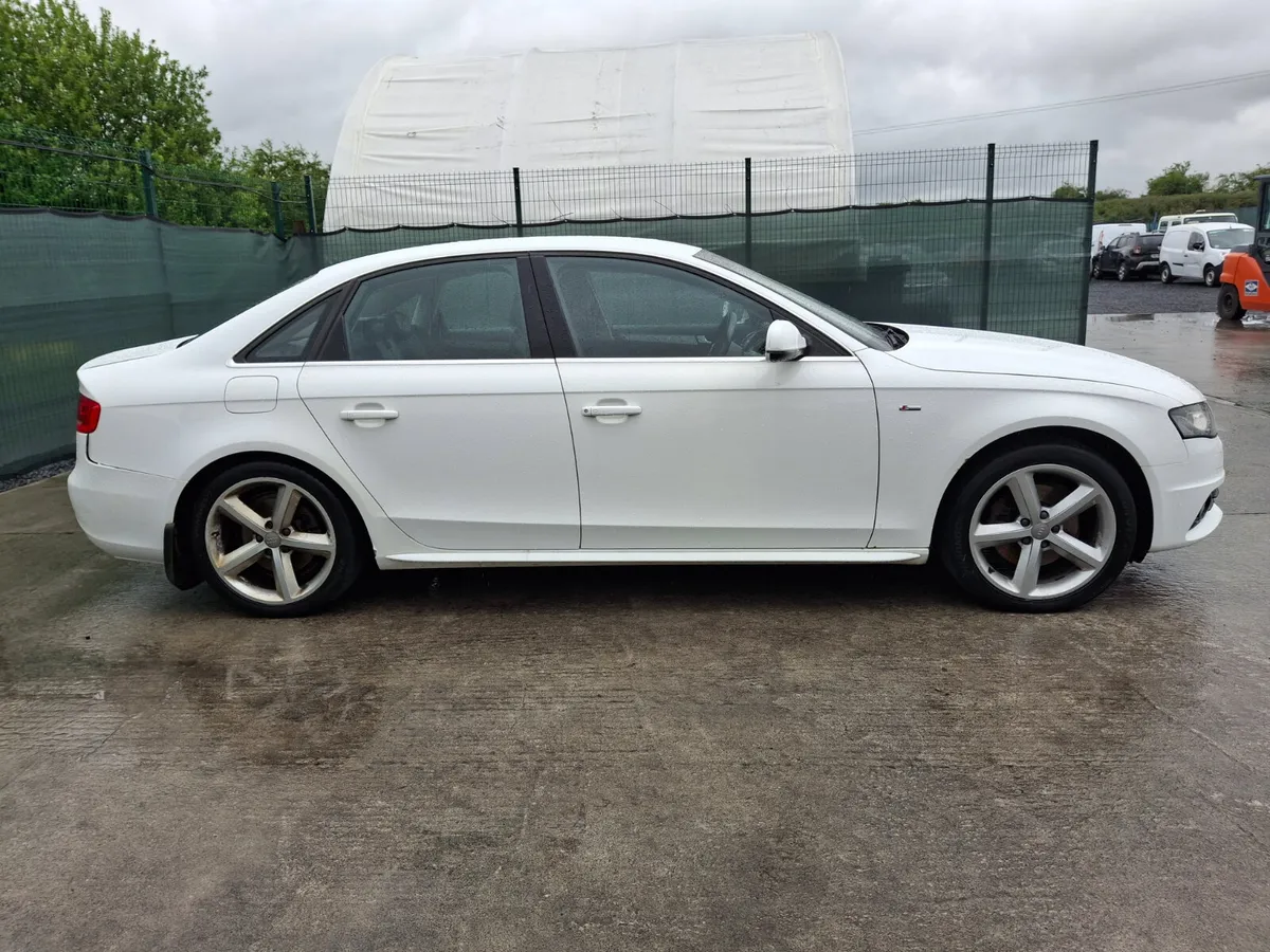 2011 Audi A4 S-Line 2.0 Tdi - Image 4