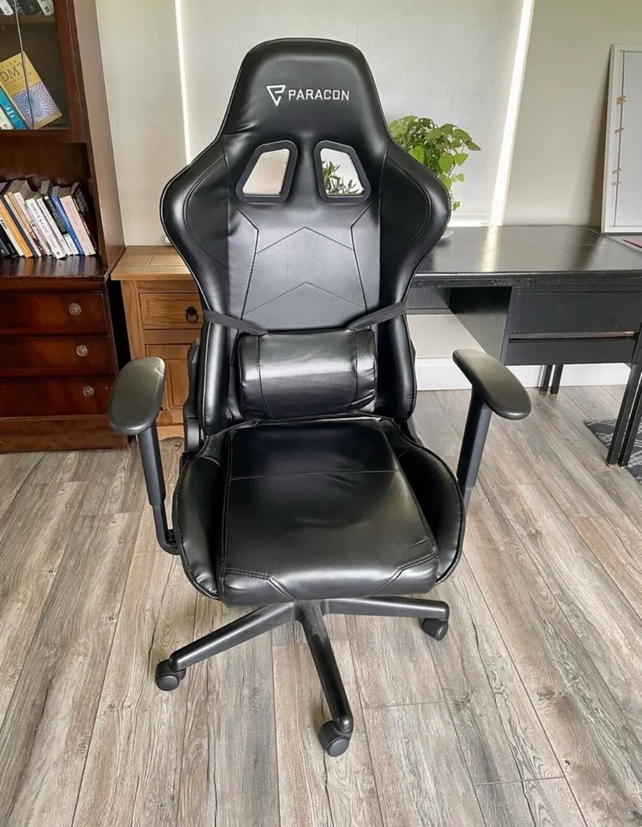 Paracon Gaming Chair - Image 1