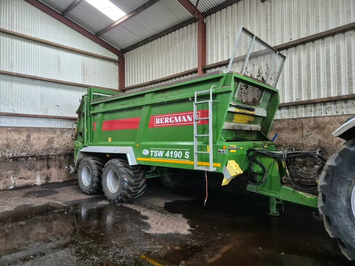 Bergmann dung spreader - Image 1