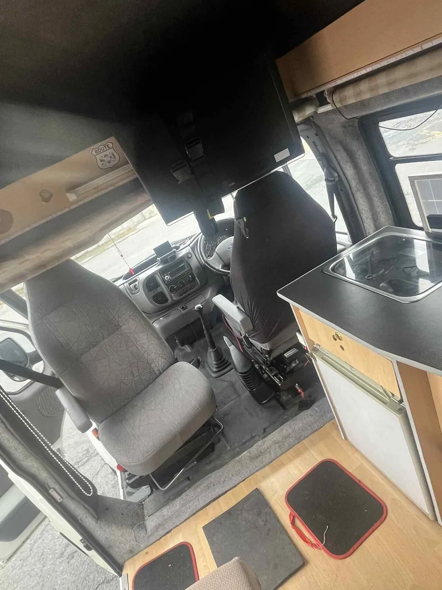 Motorhome - Image 4