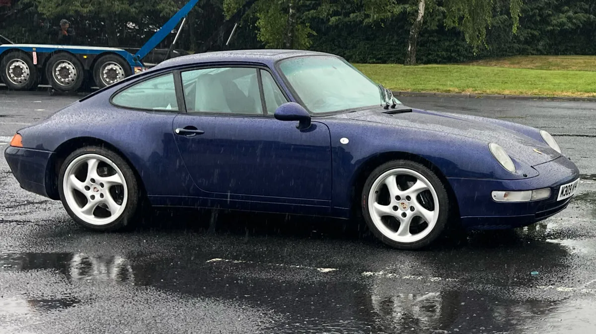1995 PORSCHE 911 Carrera 993